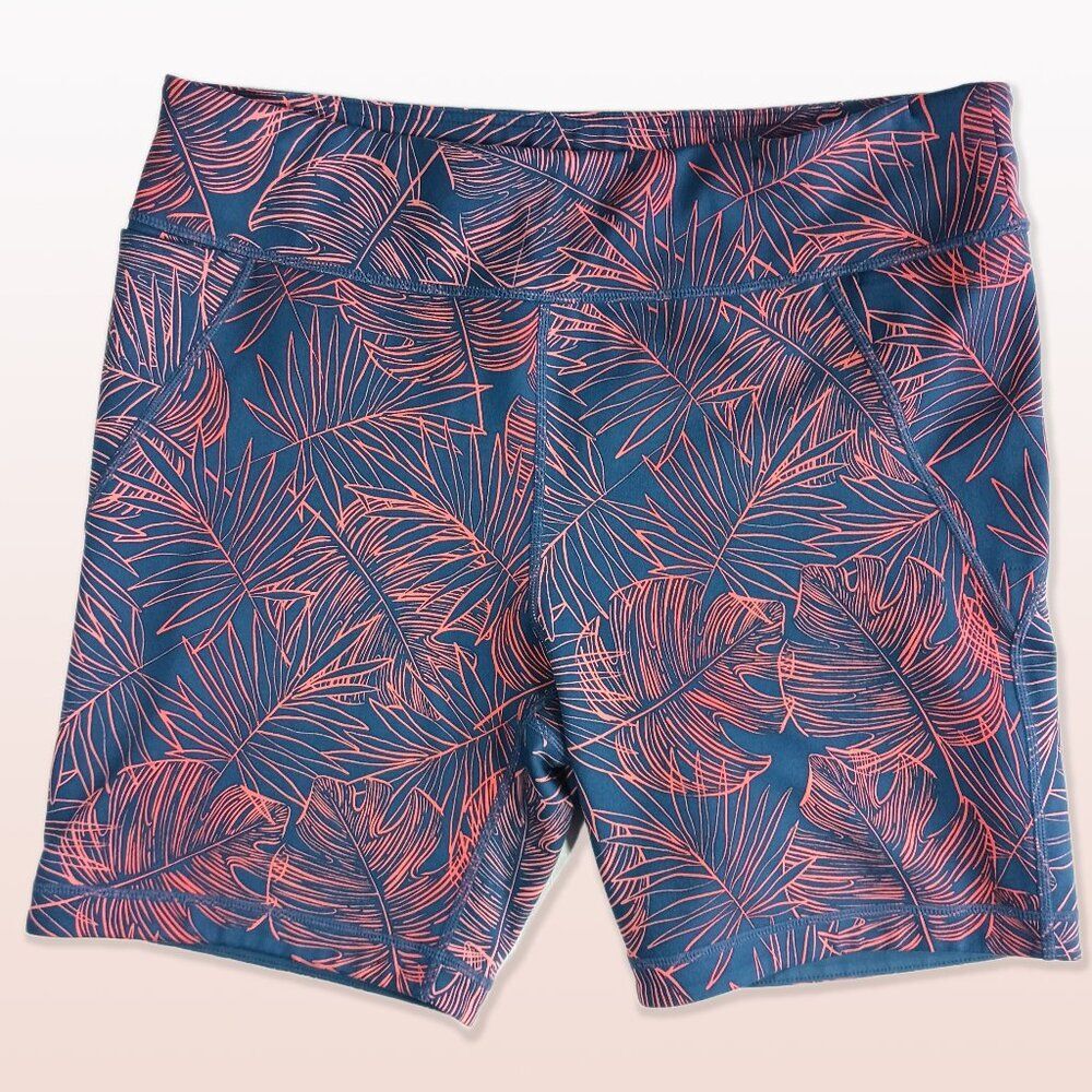 Title Nine Mid Rise Mad Dash Reversible Shorts - Aloha  Size L